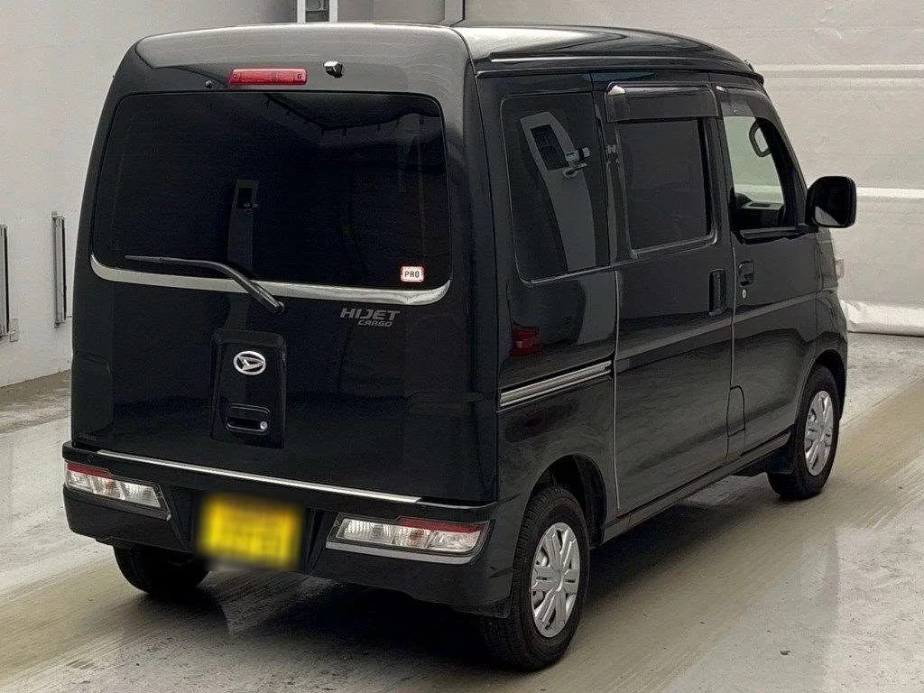 Daihatsu Hijet Cargo S331V 2021